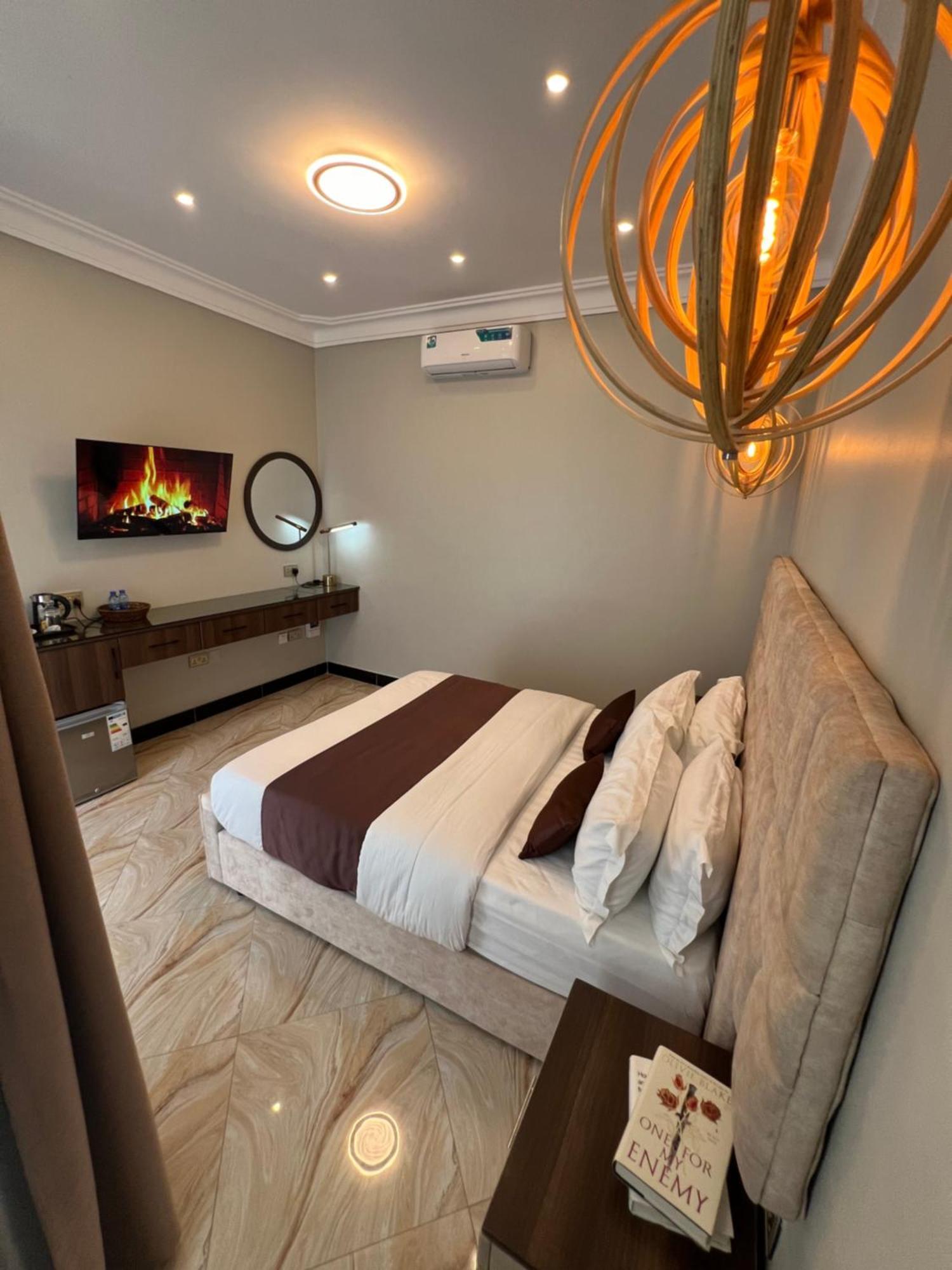 Bed and Breakfast The Nook Boutique à Kampala Extérieur photo